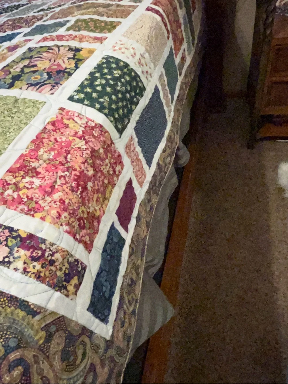 ONE OF A KIND - HANDCRAFTED Paisy &  Floral Quilt - Multicolor